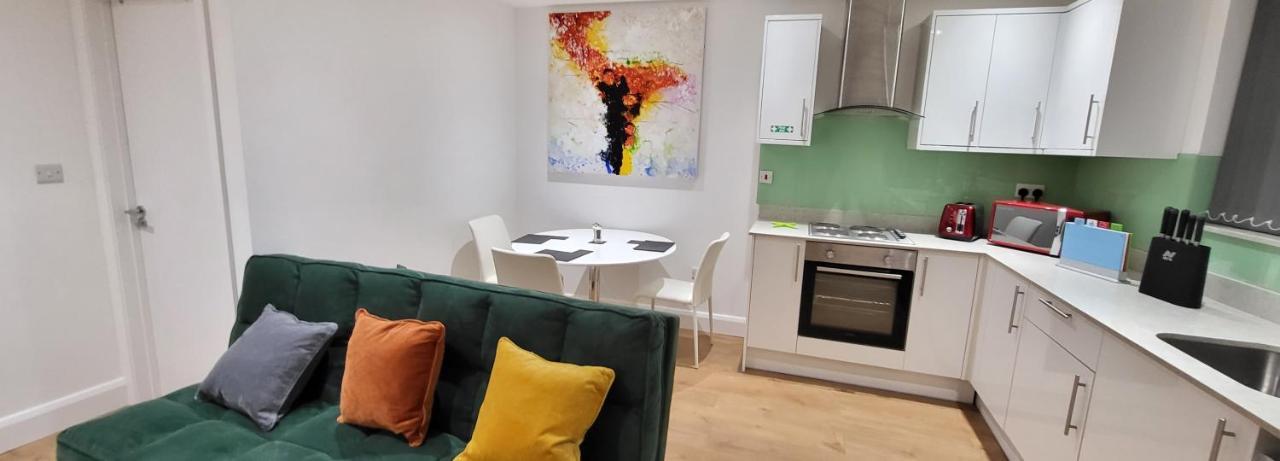 Garland Stylish Apartment 1 In Greater ロンドン エクステリア 写真
