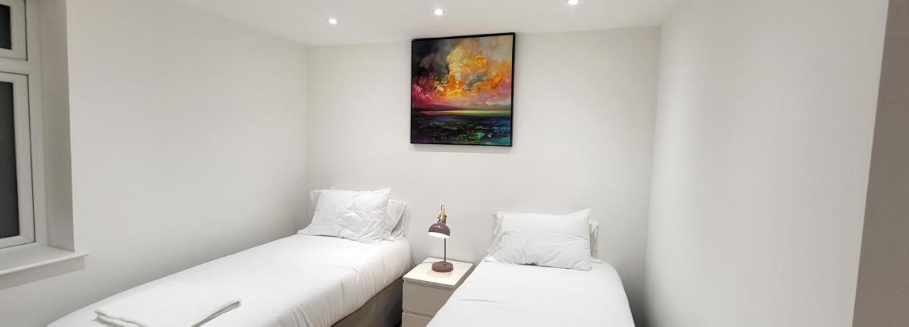 Garland Stylish Apartment 1 In Greater ロンドン エクステリア 写真