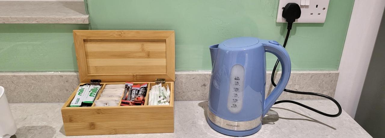 Garland Stylish Apartment 1 In Greater ロンドン エクステリア 写真