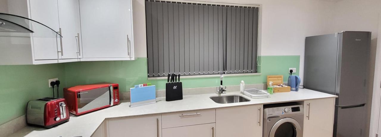 Garland Stylish Apartment 1 In Greater ロンドン エクステリア 写真